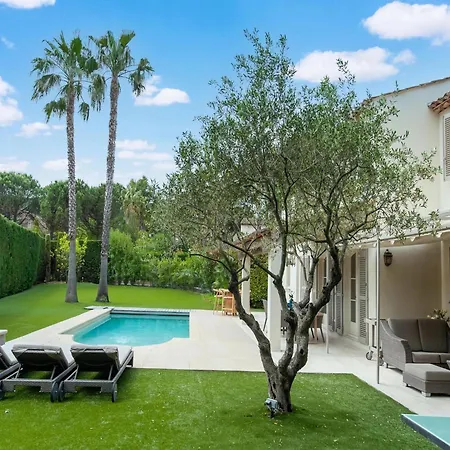 In Gassin Near Tropez Beaches Villa *