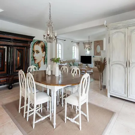Villa In Gassin Near Tropez Beaches *